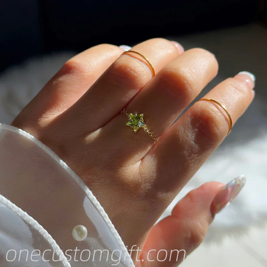 (PRE-ORDER) Star Chain Ring- Peridot