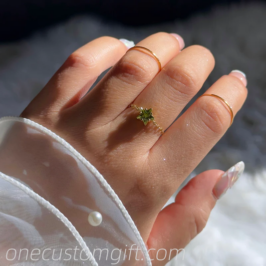 (PRE-ORDER) Star Chain Ring- Peridot