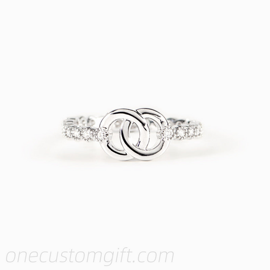 Mother & Daughter Forever Linked Pavé Interlocking Ring